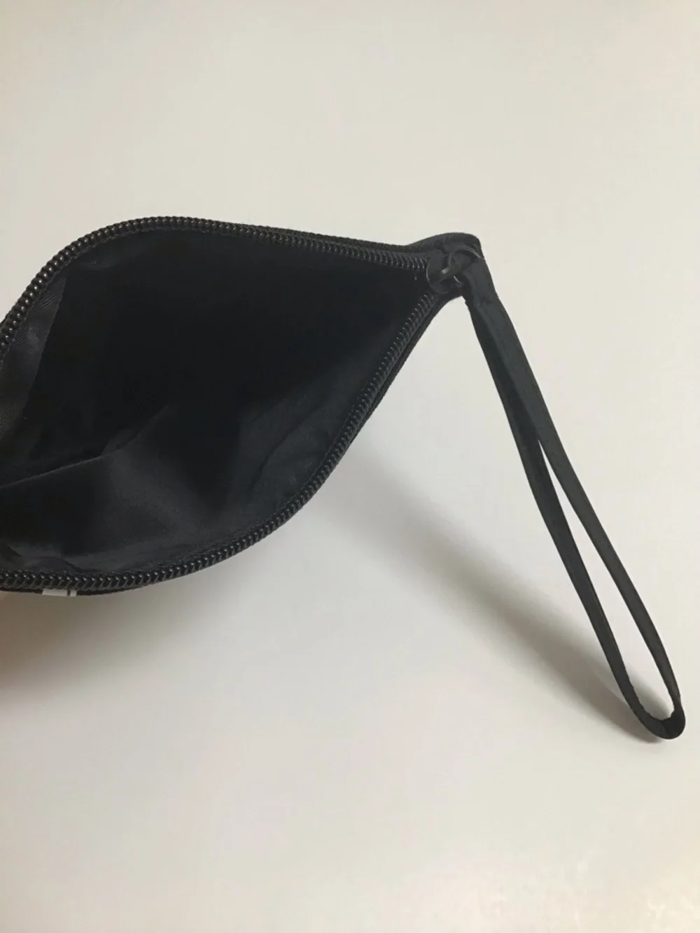 Bobbi Brown New York Wristlet Black Canvas Cosmetic Makeup Bag Case Travel Zip